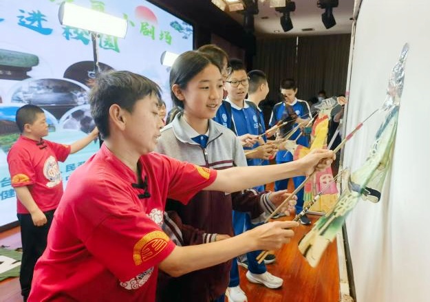 北京通州“乐和台湖”书友会沙画绘就千年韵